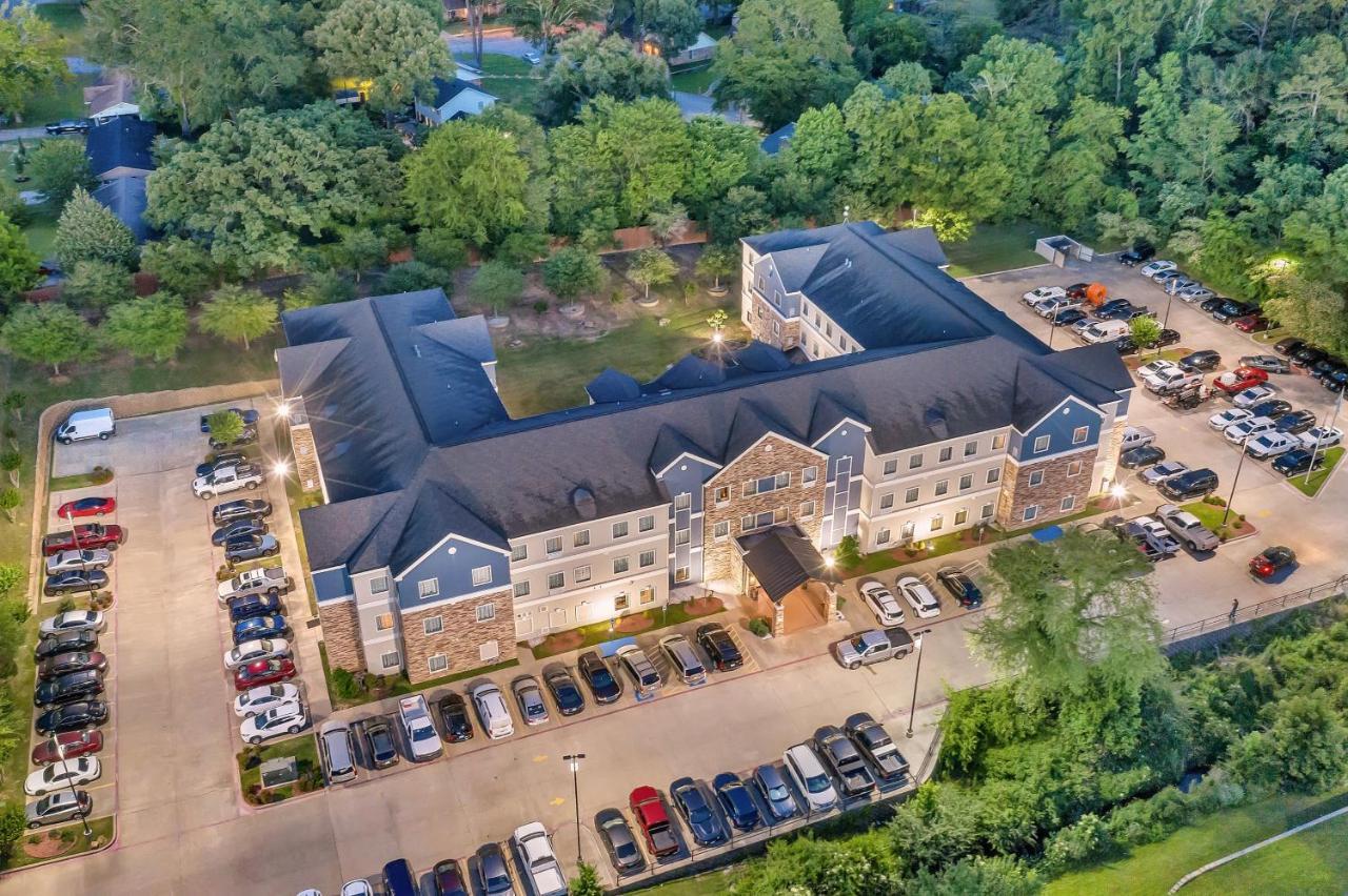 泰勒大学区驻桥套房酒店 外观 照片